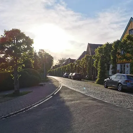 Wewelsflether Baeckerhaus - 250qm Fuer 12 Gaeste Holiday home Wewelsfleth