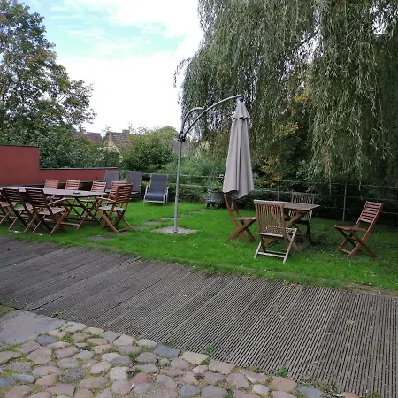 Wewelsflether Baeckerhaus - 250qm Fuer 12 Gaeste Holiday home Wewelsfleth