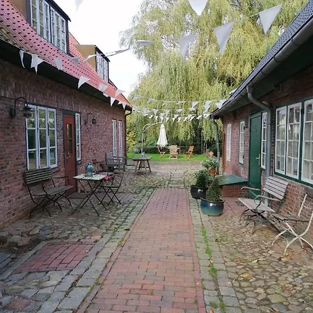 Wewelsflether Baeckerhaus - 250qm Fuer 12 Gaeste Wewelsfleth