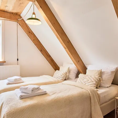 Wewelsflether Baeckerhaus - 250qm Fuer 12 Gaeste Wewelsfleth