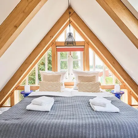 Wewelsflether Baeckerhaus - 250qm Fuer 12 Gaeste Holiday home Wewelsfleth